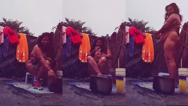 Desi Bhabhi Outdoor-Badevideo - Desi Bhabhi Outdoor-Bade-Heißszene