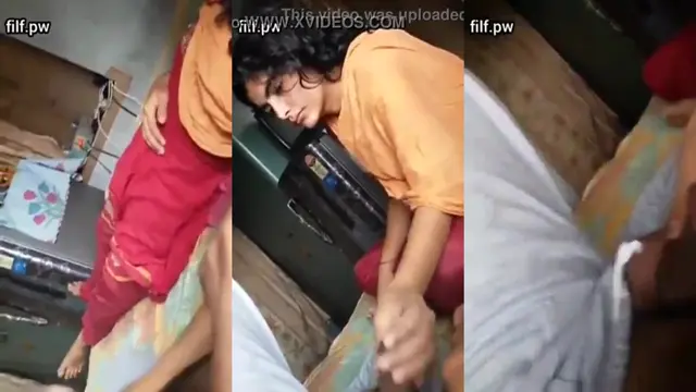 বিছানায় শুয়ে মেয়েকে দিয়ে ধোন আদর করাচ্ছে | Desi GF Handjob Boyfriend Bed Tease 18+ HD 2026 | DesiViral.net