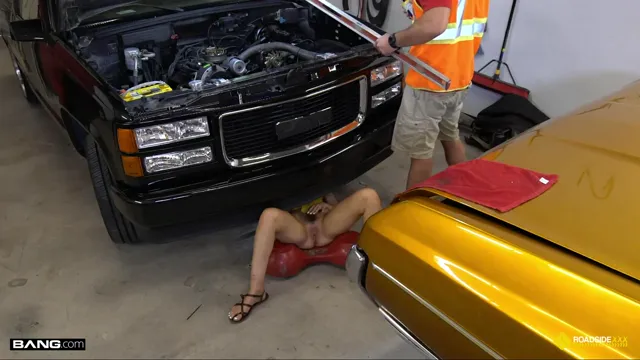 Camping Guru Raw Gash - Wild Outdoor Fucking Adventure