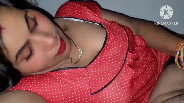 Indian Bhabhi Deepa Intense Chudai With Prashant - Sexy Eyes Hookup