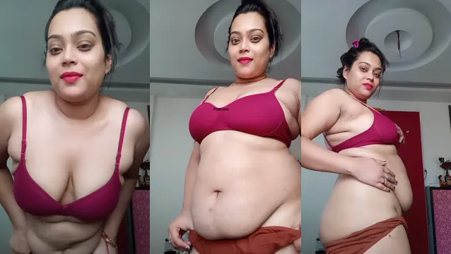 Piyali Nandy Nude Indian Video - Sexy Boobs And Abs Reveal