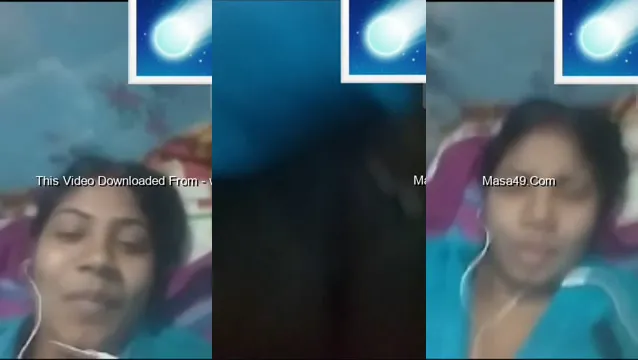 Desi Bhabhi Brüste zeigen Masturbation