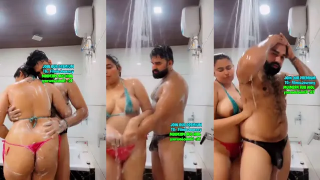 Indian Couple Wet Shower Sex - Preeti Puneet Hot Naked Scene