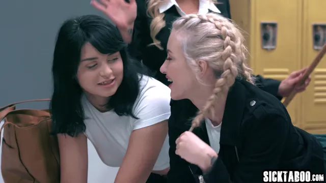 Lesbian Anal Teacher Fucks Students In Classroom