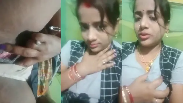 Desi College Girl Horny - কলেজ মেয়ের গরম মেজাজের ভিডিও