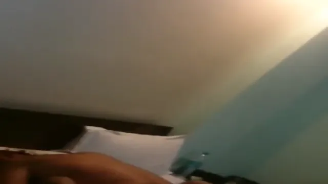 Indian Cheater Bhabhi Hotel Sex with Hindi Audio - Wild XXX Action