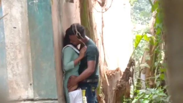 Hidden Cam College Girl Wild Outdoor Fuck - কলেজ গার্লের উইল্ড জঙ্গল সেক্স!