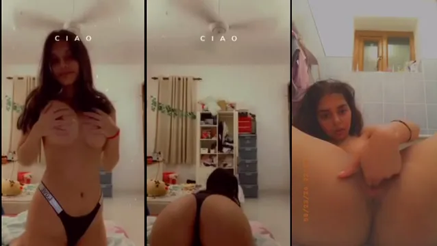 Sexy Girl Black Panties Pussy Fingering Lick - কালো প্যান্টি চুৎকি হট গার্ল!