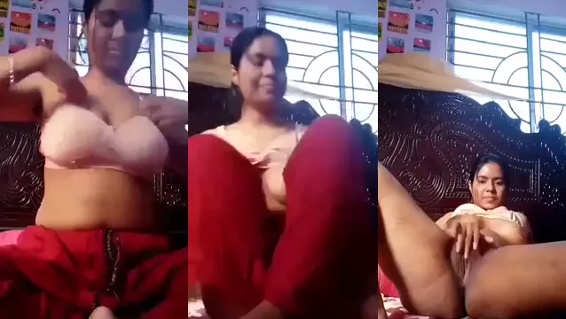 Desi Village Girl Nude Show - Zie het naakte lichaam van het dorpsmeisje