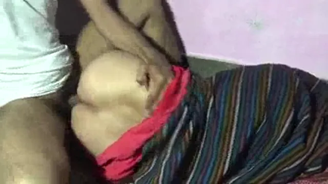 Bangla Village Aunty Secret Night Sex - Fucked While Sleeping