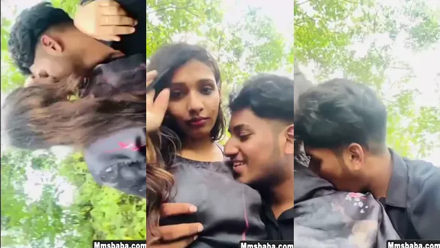Desi Mallu Girl Blowjob - Dívka Mallu sání milence velkého ptáka