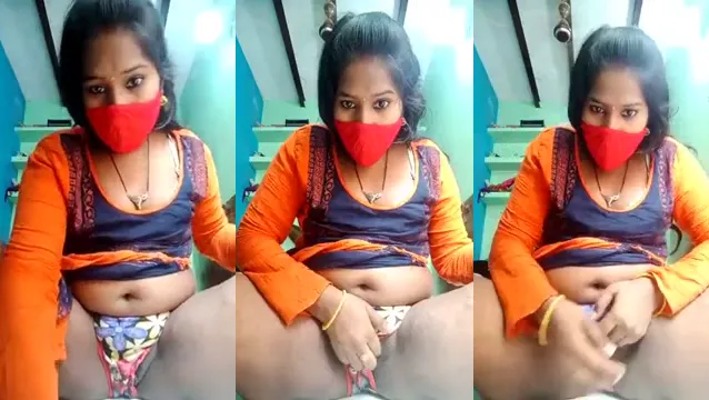 Indian Girl Teasing Pussy For Money - Desi Slut Begs For Cash Before Nude Show