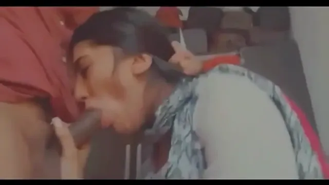 Shy Desi GF Deep Throat Blowjob - লজ্জাশীল GF এর গভীর থ্রোট প্যাশন!