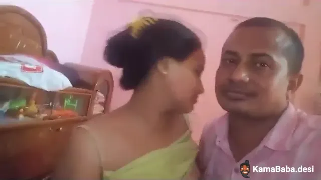 Watch Office Boss Sex Video - অফিস বসের সাথে হট রিয়েল সেক্স দেখুন full viral video leaked