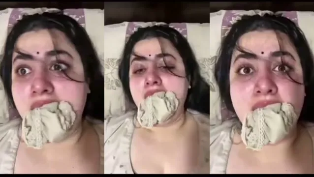 Viral Crying Girl Panties Mouth Orgasm - কাঁদতে কাঁদতে প্যান্টি মুখে!
