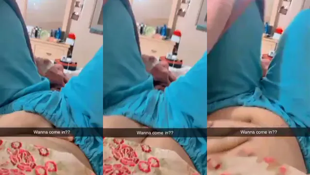 Leaked Pakistani Horny Pussy Rub - পাকিস্তানি রেন্ডির হট মোয়া!