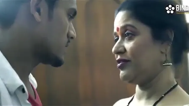 Bangladeshi Bhabhi Tailor Fuck - Young Tailor Squeezes Her Boobs While Taking Measurements