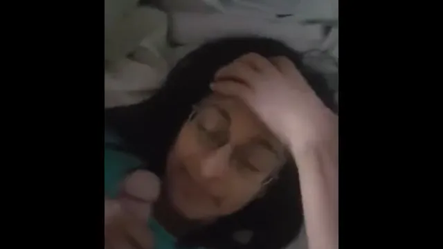 Watch Chashmish Girl Dick Suck - চশমাশি Desi মেয়ের হট ব্লোজঅব 🔥 full viral video leaked