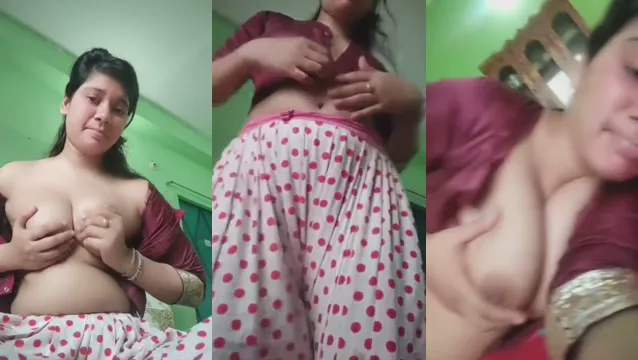 Horny Big Boobs Desi Girl Video Call XXX - হট গার্লের সেক্সি চ্যাট 🔥