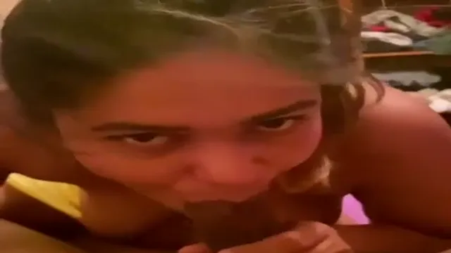Indian Girlfriend Wild Blowjob - Hotel Room Cock Sucking Session