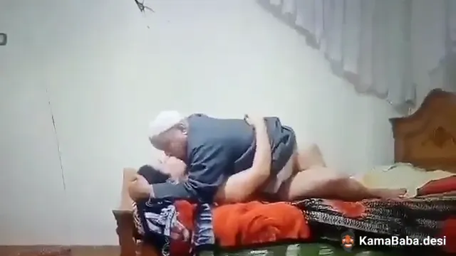 Muslim Uncle Young Lady Hot Fuck - বুড়ো চাচা যুবতীর গরম XXX 🔥