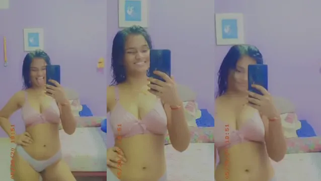 Tamil Cute GF Nude XXX Leak - সেক্সি তামিল গার্লফ্রেন্ড নেংটি 🔥