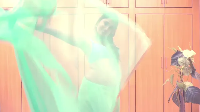 Nude CatWalk Strip Horny Swathi Naidu - Indian Model Exposed