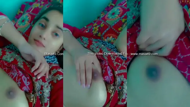 Desi Girl Shows Boobs HD - দেশি গার্ল বুবস শো ভাইরাল ভিডিও