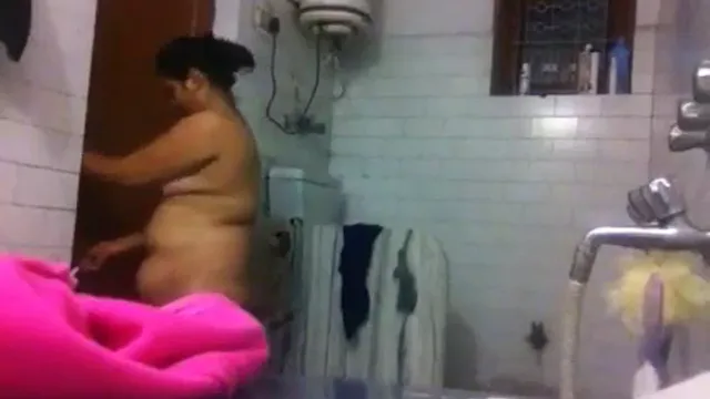 Indian Bhabhi Payal Shower Sex - Big Boobs Wet & Soapy Porn