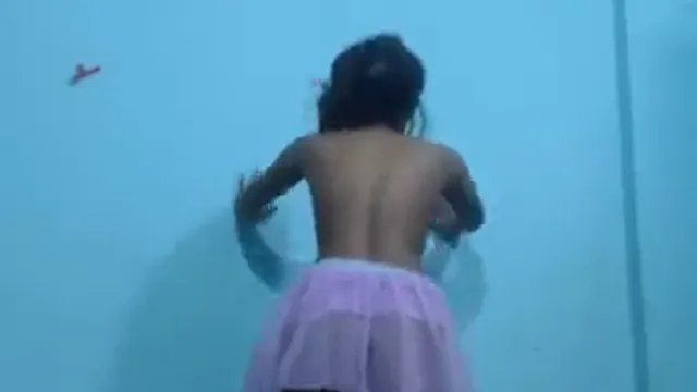 Watch Desi Camgirl Hot Boobs Show - ক্যামগার্লের গরম বুবস টিজ 🔥 full viral video leaked