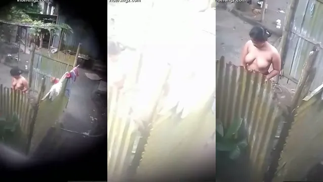 Desi Köy Kızı Açık Havada Banyo - Köy kızı açık havada banyo videosu