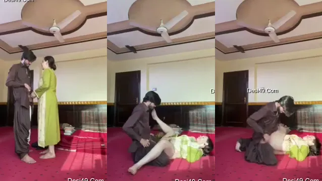 Desi Viral Sex Video - লোভ দেখিয়ে মেয়েটিকে চুদে ফাটিয়ে দিলো