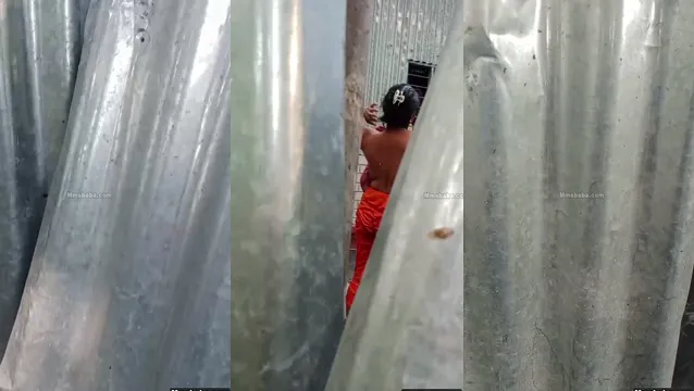 Video del bagno di una ragazza desi carina - Scena hot del bagno di una ragazza desi carina