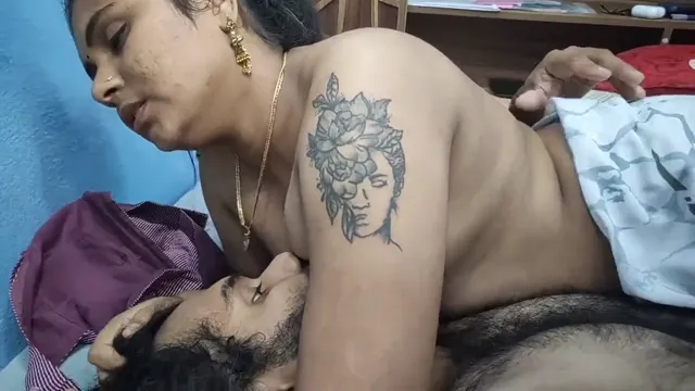 Mallu Indian Couple Hot Saree Sex - Romantic Bedroom Fuck