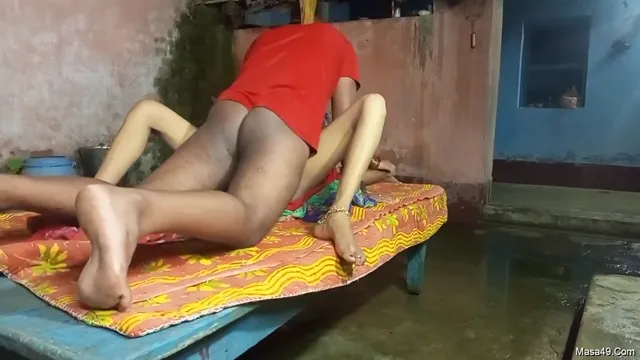 Desi Village Karısı Köpek Stili Sikiş Bölüm 2