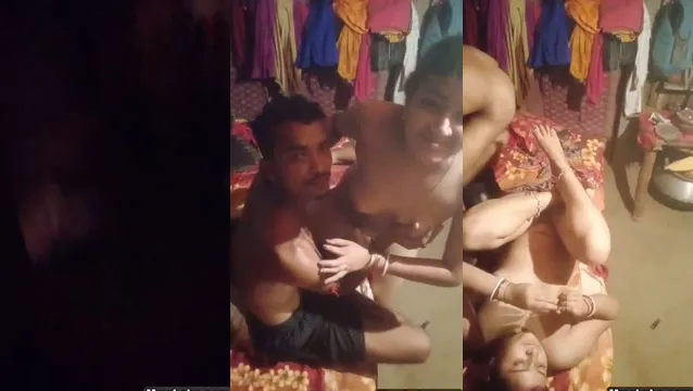 Horny Desi Wife Fucking - হর্নি দেশি বউয়ের রোমান্স ও চুদাচুদি