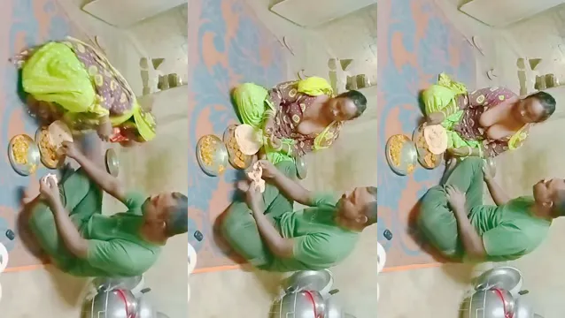 Desi Village Wife Boobs Pressing – Heißes Video von einer Dorffrau, die Milch presst