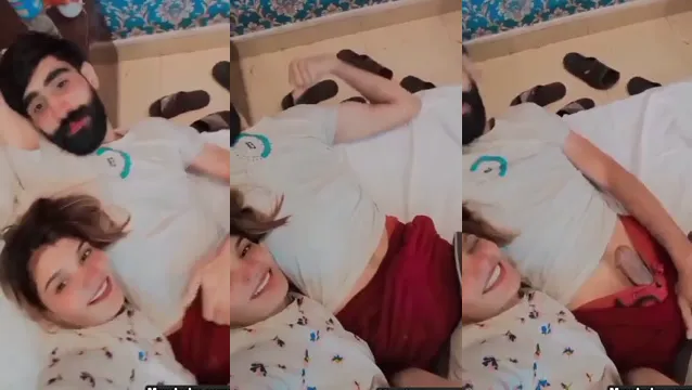 Video Desi trum sexy - Cô gái desi gợi cảm bú cặc của người yêu