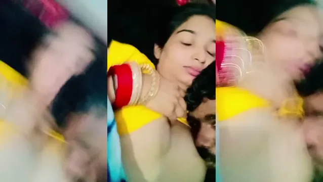 Lucky Uncle চুষছে Cute Bhabhi Boobs - Desi Viral সেক্স 🔥