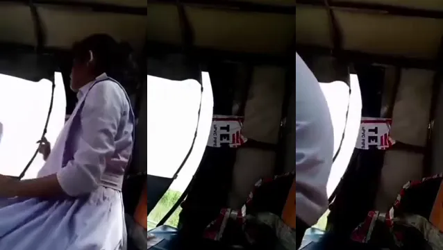 College Lovers Part 2 No Panties Rickshaw Ride - কলেজ গার্লের ঝুঁকি রিকশা রাইড!