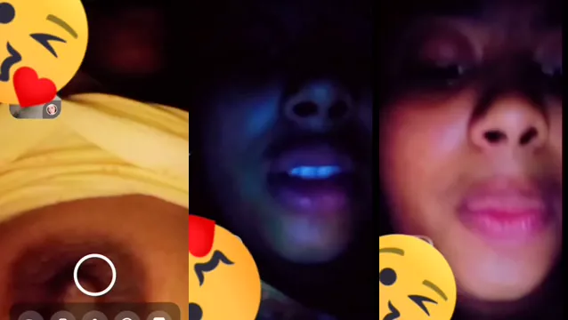 La ragazza carina Desi mostra le tette - La ragazza carina Desi mostra le tette