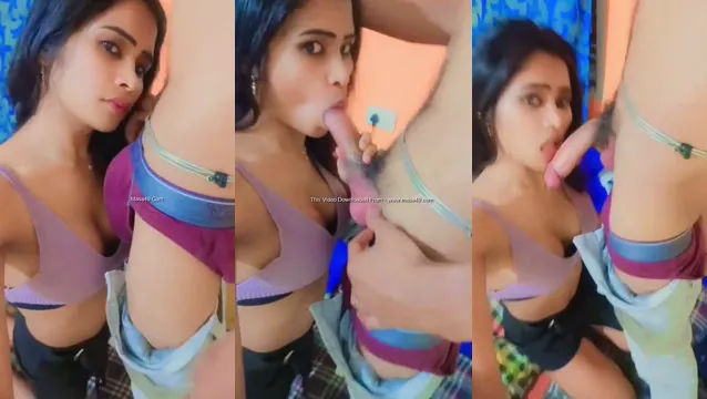 Sexy Mallu Bhabhi Blowjob - Hot Desi Aunty Sucks Deep