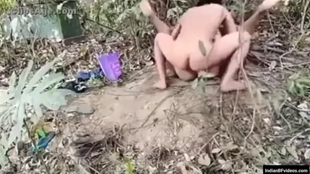 Watch Desi Jungle Sex Viral XXX - জঙ্গলে দেশী BF GF হট চোদাচুদি 🔥 full viral video leaked