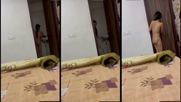 Desi Slim Girl วิดีโอนู้ด - ชม Desi Slim Girl วิดีโอนู้ด