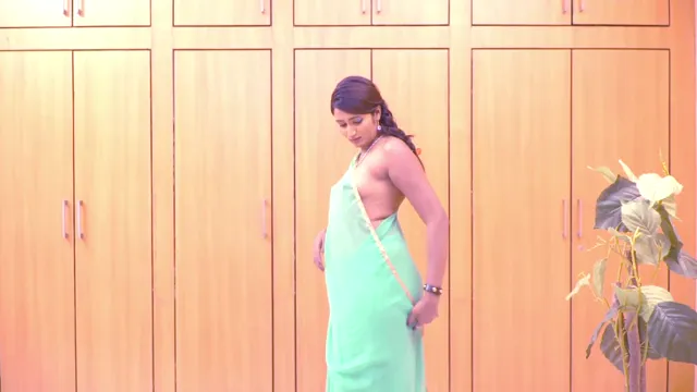 Swathi Naidu Horny Telugu Nude Babe - Indian Porn Queen Exposed