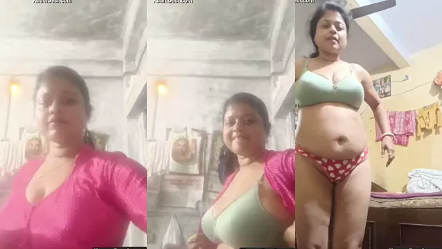 Video de Desi Boudi Big Boobs - Mira las grandes tetas de Desi Boudi