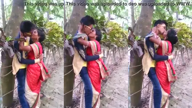 Indian Bhabhi Ex-BF Hot Kiss Leak - ভাবীর এক্সবিএফের সাথে গরম চুমু 🔥