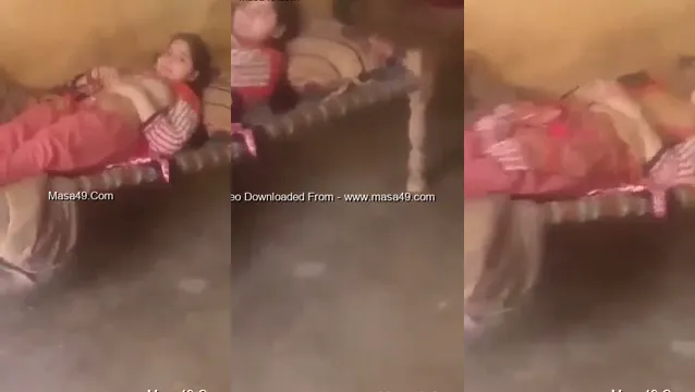Video von Paki Girl zeigt Arsch – Sehen Sie sich den Arsch von Paki Girl an