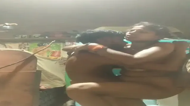 Pregnant Newlywed Standing Sex - Horny Bride 3 Months Pounded By Husband