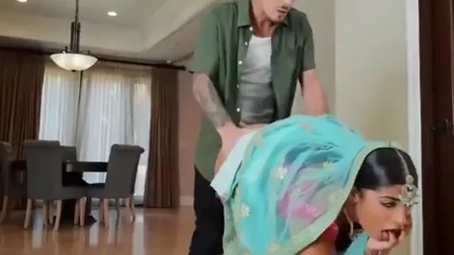 Punjabi Mom Daughter BF Threesome Leak - মা-মেয়ে হট থ্রিসাম!